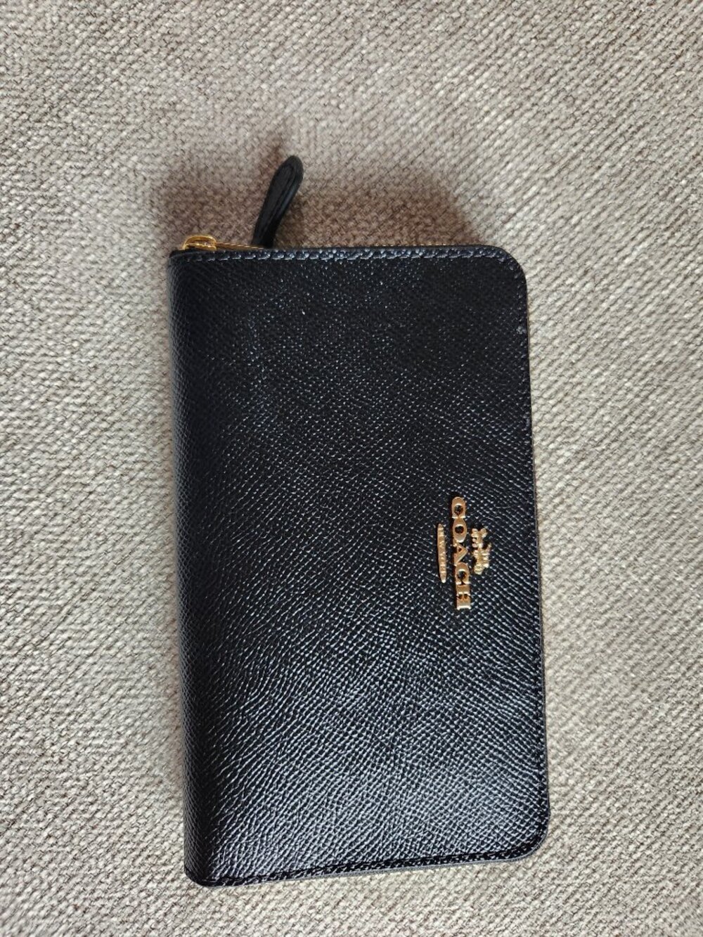 COACH medium zip around wallet black - Picture 3 of 9
